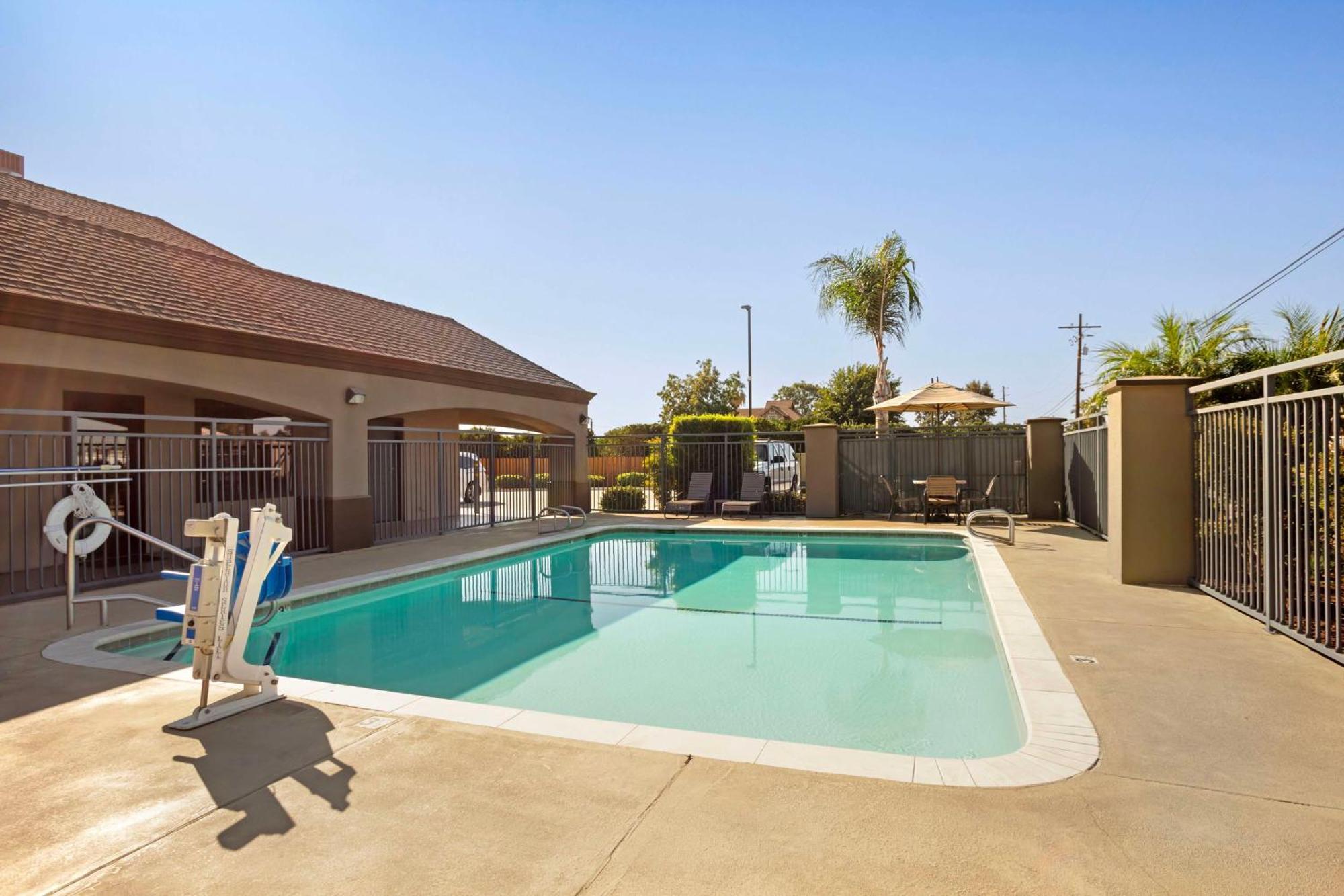 Gasthof Western Inn&suites Exeter